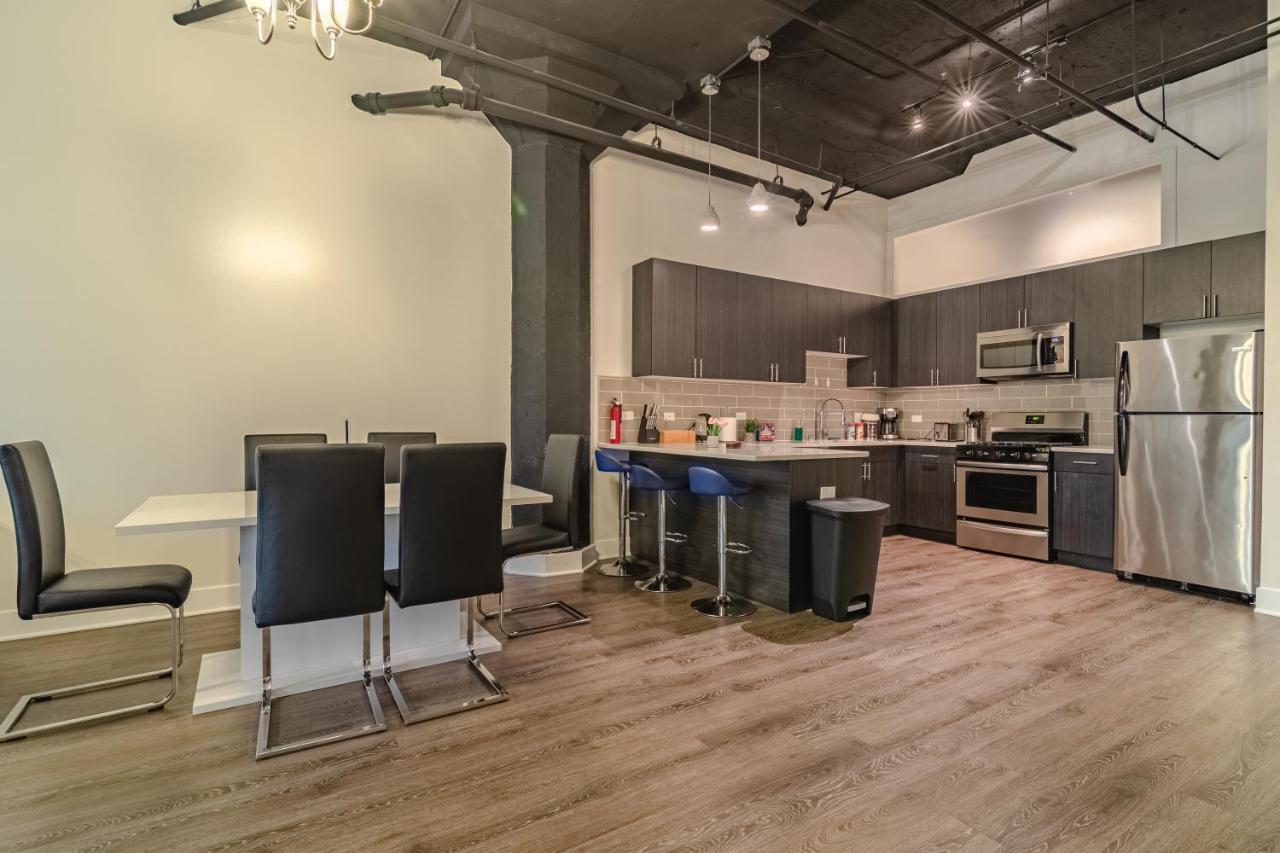 Ideal 3Br Business Or Leisure Rental In Chicago Fully Stocked Kitchen & Fast Internet With Optional Parking Near Soldier Field, Grant Park & Mccormick Place Exterior photo
